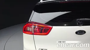 Kia Niro, 2019 — миниатюра 9