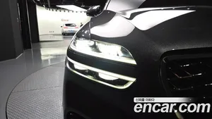 Genesis GV70, 2023 — миниатюра 8