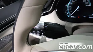 Genesis GV70, 2023 — миниатюра 31