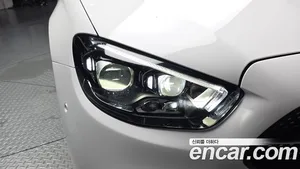 Mercedes-Benz E-Class, 2022 — миниатюра 8