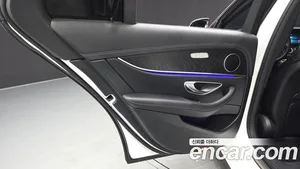 Mercedes-Benz E-Class, 2022 — миниатюра 15