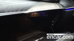 Mercedes-Benz E-Class, 2022 — миниатюра 29