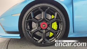 Lamborghini Huracan, 2023 — миниатюра 5