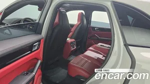 Porsche Cayenne, 2021 — миниатюра 18