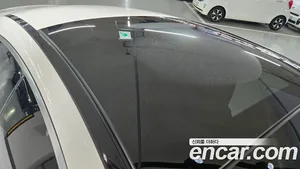 Mercedes-Benz E-Class, 2022 — миниатюра 14
