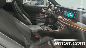 Mercedes-Benz E-Class, 2022 — миниатюра 18