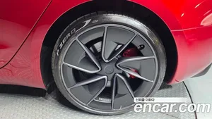 Tesla Model 3, 2024 — миниатюра 5