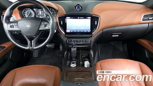 Maserati Ghibli, 2022 — миниатюра 10