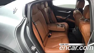 Maserati Ghibli, 2022 — миниатюра 17