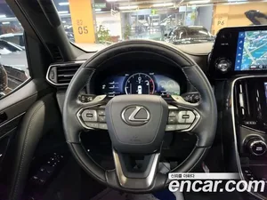 Lexus LX, 2025 — миниатюра 9