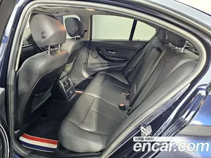 BMW 3-Series, 2017 — миниатюра 9