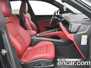Porsche Macan, 2025 — миниатюра 10