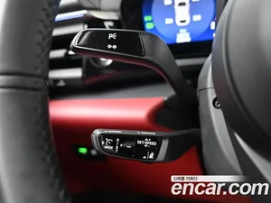 Porsche Macan, 2025 — миниатюра 18