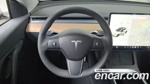 Tesla Model Y, 2021 — миниатюра 17