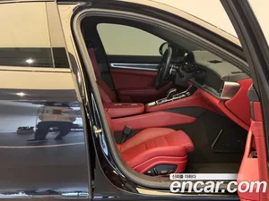 Porsche Panamera, 2023 — миниатюра 10