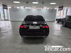 Mercedes-Benz E-Class, 2023 — миниатюра 4