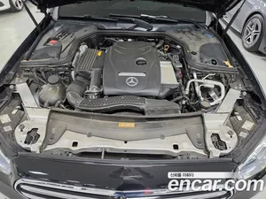 Mercedes-Benz E-Class, 2023 — миниатюра 6