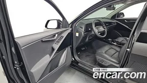 Kia Niro, 2022 — миниатюра 13
