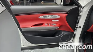 Genesis GV70, 2024 — миниатюра 14