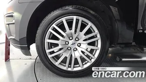 Ford Expedition, 2023 — миниатюра 5
