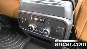 Ford Expedition, 2023 — миниатюра 25