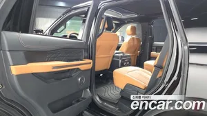Ford Expedition, 2023 — миниатюра 16