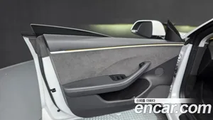 Tesla Model 3, 2024 — миниатюра 14