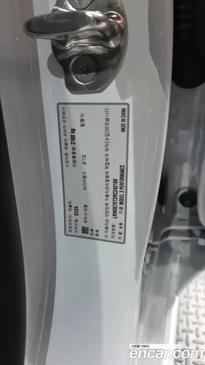 Tesla Model 3, 2024 — миниатюра 28
