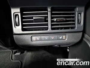 Land Rover Range Rover Evoque, 2025 — миниатюра 18