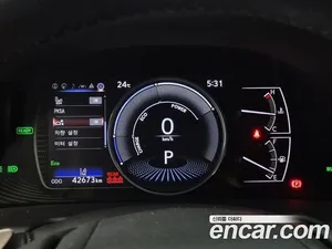 Lexus ES, 2024 — миниатюра 6