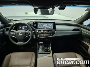 Lexus ES, 2024 — миниатюра 7