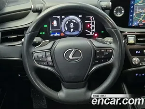 Lexus ES, 2024 — миниатюра 9