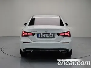 Mercedes-Benz A-Class, 2022 — миниатюра 4