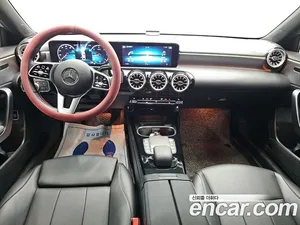 Mercedes-Benz A-Class, 2022 — миниатюра 7