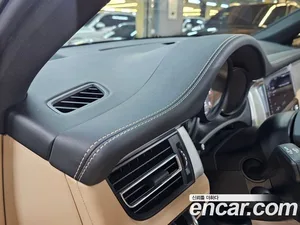 Porsche Macan, 2022 — миниатюра 6