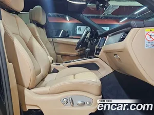 Porsche Macan, 2022 — миниатюра 13