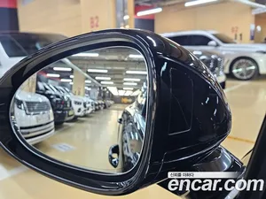 Porsche Macan, 2022 — миниатюра 18