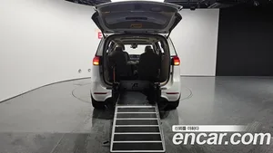 Kia Carnival, 2017 — миниатюра 26