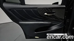 Lexus LS, 2022 — миниатюра 14