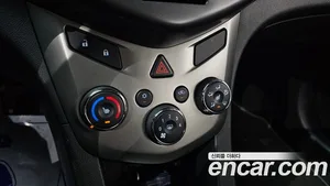 Chevrolet Aveo, 2015 — миниатюра 17
