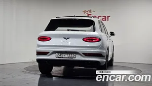 Bentley Bentayga, 2024 — миниатюра 4