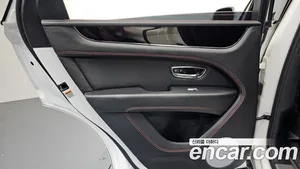 Bentley Bentayga, 2024 — миниатюра 15