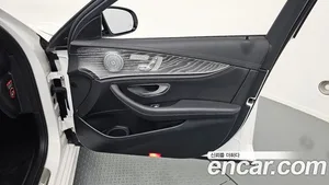 Mercedes-Benz E-Class, 2021 — миниатюра 14