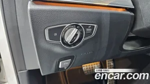 Mercedes-Benz E-Class, 2021 — миниатюра 27