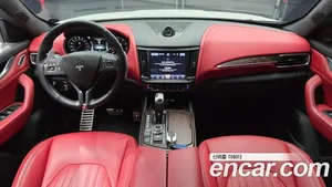 Maserati Levante, 2022 — миниатюра 7
