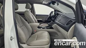 Kia Carnival, 2018 — миниатюра 11