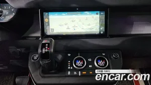 Land Rover Defender, 2022 — миниатюра 18