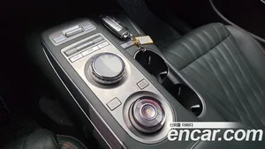 Genesis GV70, 2021 — миниатюра 12