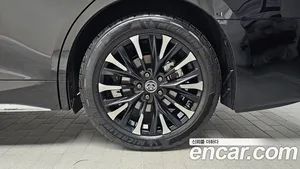 Toyota Alphard, 2024 — миниатюра 6