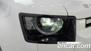 Land Rover Defender, 2022 — миниатюра 8